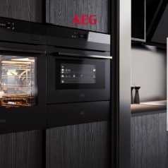 Mit ihrer Kombination aus Funktion und Design sichert sich die AEG Matt Black Range den begehrten Kitchen Innovation Award.
